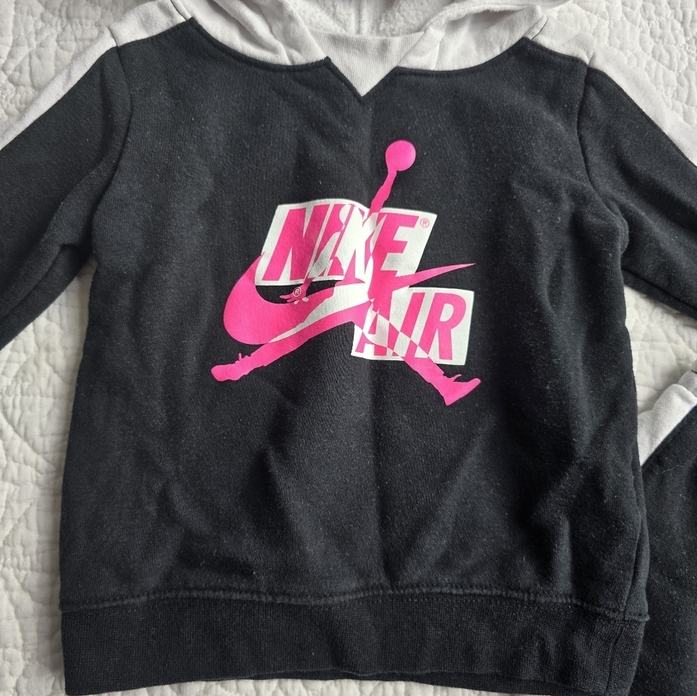 Nike Jordan Jumpman 2 Piece Tracksuit - Black White Pink 24 Months - Picture 2 of 9